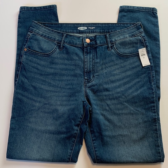 Old Navy Denim - NWT Old Navy Woman’s Super Skinny Jeans